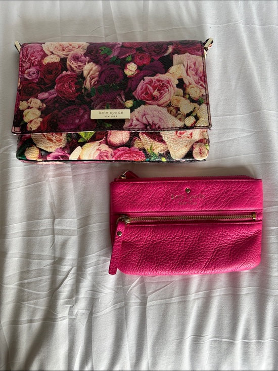 kate spade Handbags - kate spade floral multicolor leather wristlet clutch - pink & green roses